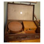 Pioneer suitcase containing other leather items to include; jewellery case, circular box, folio