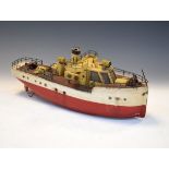 Vintage electrically operated model tug Condition: