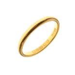 22ct gold wedding band, 3.1g approx Condition: