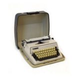 German Adler Gabriele 25 typewriter in original case Condition: