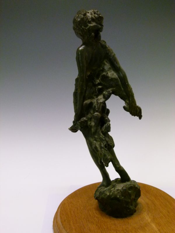 Elsie March (1884-1974) - Bronze figure - A windswept maiden, signed and dated 1912, 30cm high - Image 3 of 9