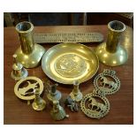 Group of assorted brassware to include: a Victorian footman of pierced design with carry handles