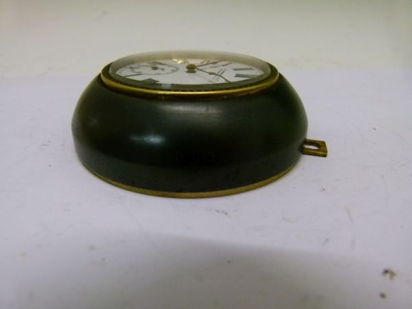 Late 19th/early 20th Century Swiss desk timepiece, retailed by W. Thornhill & Co Ltd, 144 New Bond - Image 6 of 6