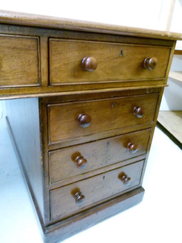 Late Victorian/Edwardian partners mahogany twin pedestal desk, the moulded rectangular top with - Image 3 of 8