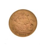 Gold Coins - George V sovereign, 1913 Condition: **General condition consistent with age