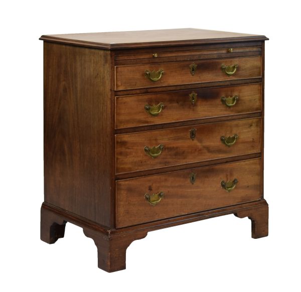 19th Century mahogany chest of drawers with brushing slide, in the George III taste and of small
