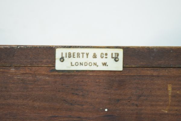Liberty & Co 'The Leyden' beech wall bracket having a top plate shelf supported by tapered shaped - Image 9 of 9