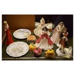 Assorted ceramics to include; Coalport Snow White 106/2000, Cinderella 287/2000 and Prince Charming,