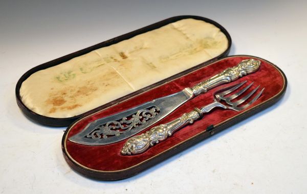 Pair of late 9th/early 20th Century silver plated fish servers, cased Condition:
