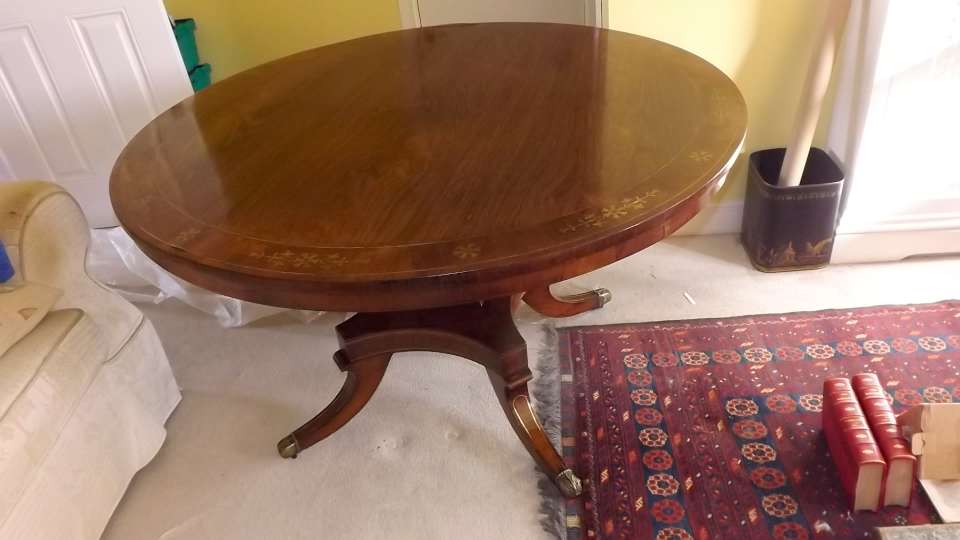 A Regency rosewood side table on lyre-en