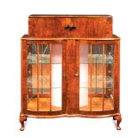 Walnut Art Decò bar cabinet France, 20th century 177,5x103x31 cm.