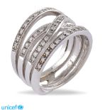 18kt white gold band ring peso 11 gr.