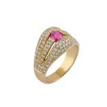 18kt gold ring with ruby peso 10 gr.