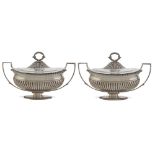 Pair of silver gravy boats London, George III 1803 peso 1593 gr.