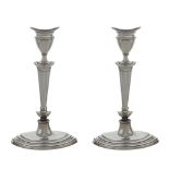 Pair of silver chandeliers London, 1904 peso lordo 860 gr.