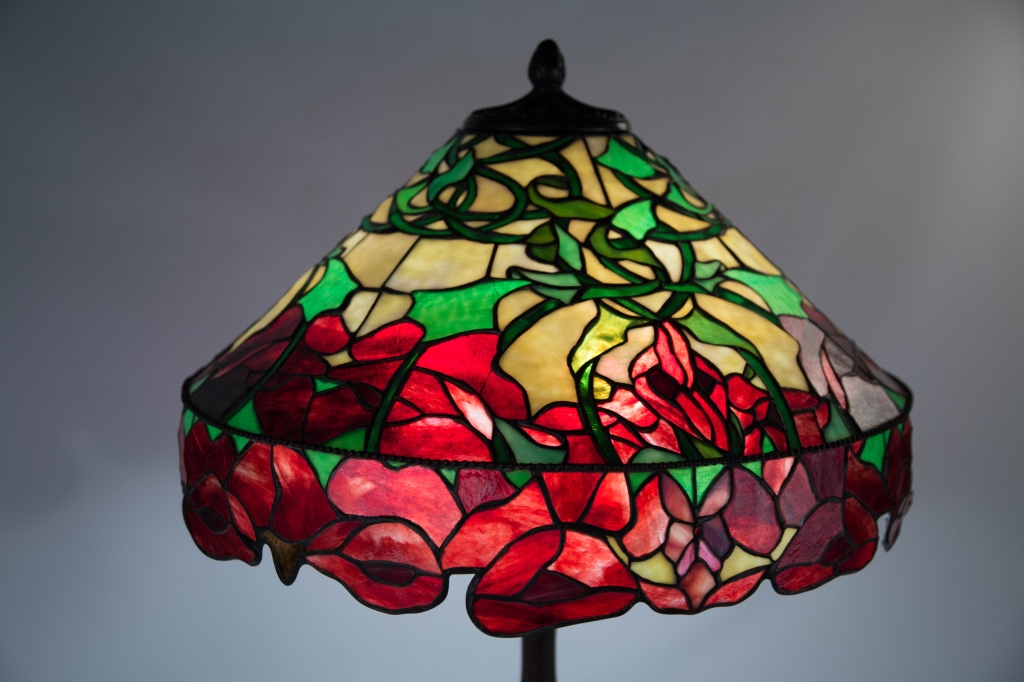 Whaley Red Oriental Poppy Leaded Glass Lamp. Whaley Red Oriental Poppy Leaded Glass Lamp. Some - Image 2 of 4