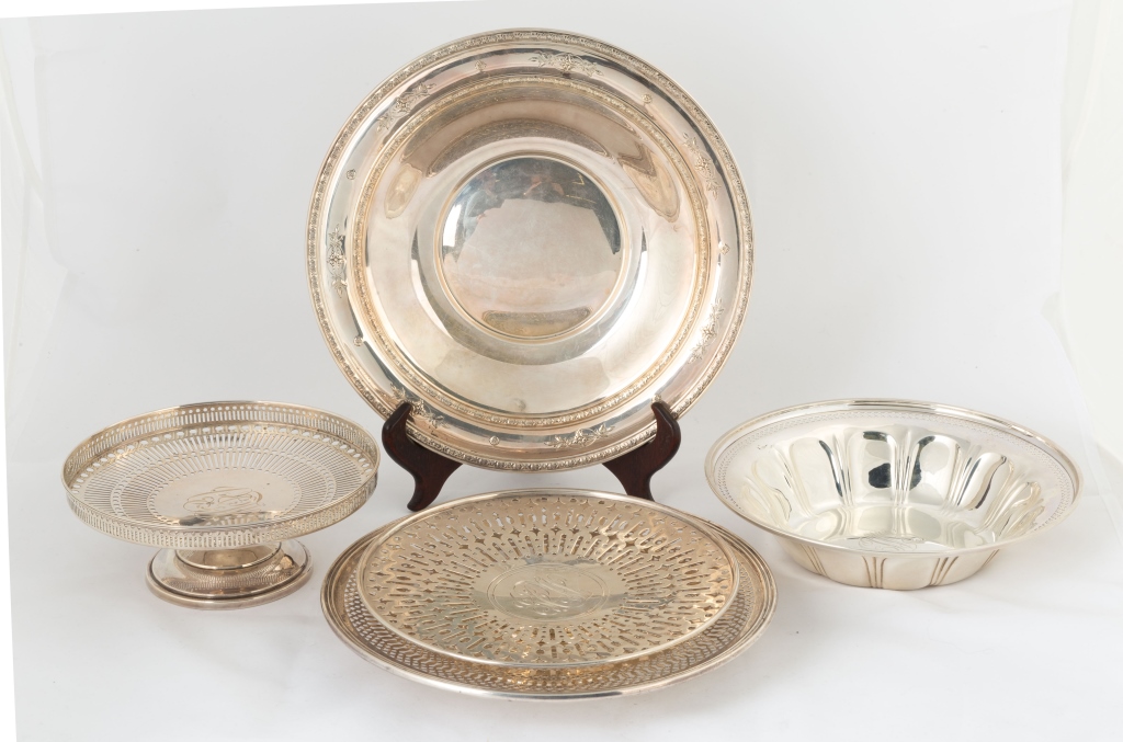 Group of Five Sterling Silver Trays and Bowls. 43 ozt . Max. Dia. 10". Online bidding available: