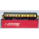 HORNBY DUBLO 4070 BR(W) Brown and Cream Restaurant Car. Near Mint Boxed