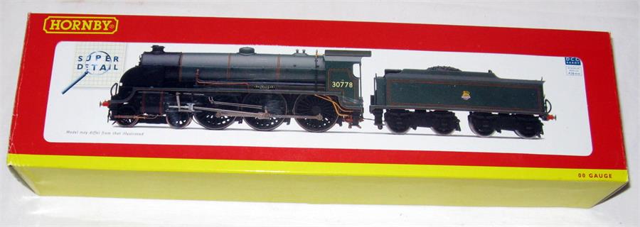 HORNBY R2622 BR Green Class N15 4-6-0 'Sir Pelleas' - DCC ready - Mint and still Tissue wrapped with