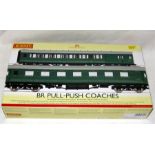 HORNBY R4534C BR(S) Green Maunsell Push - Pull Pack comprising a Second Open Coach S1330S and