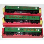 HORNBY DUBLO 3 x 4055 BR(S) Green Mk 1 Coaches all Mint - 2 in Mint Boxes and one in a Good Box