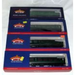 BACHMANN 4 x BR(S) Green Bulleid Coaches Nos34-529A/577/577A and 577B. Mint Boxed