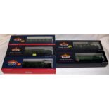 BACHMANN 5 x BR(S) Green Mk 1 Coaches Nos 39-053B/053E/128B/228B and 262A. Mint Boxed.