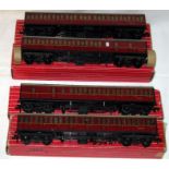 HORNBY DUBLO 2R 4 x BR(M) Maroon Suburban Coaches - 4083/84 1st/2nd and Brake/2nd Near Mint Boxed