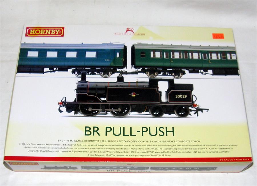 HORNBY R3087 'BR Pull -Push' Train Pack comprising a BR(S) Green Class M7 0-4-4T # 30029 DCC ready -