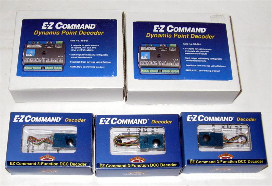 BACHMANN E-Z Command - 3 x 36-553 3 - Function DCC Decoders and 2 x 36-651 Dynamis 4 output Point