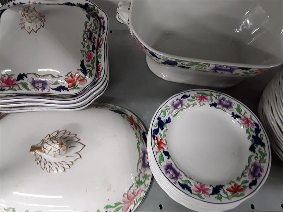 A large collection of Copeland Spode floral dinner china to include soup dinner courses turrens - Image 2 of 3