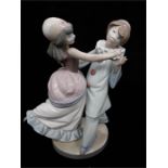 Lladro- Masquerade ball (finger missing)1987 ref-5452.