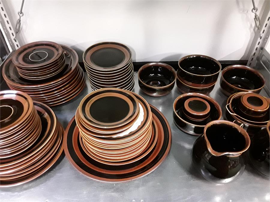 A large quantity of VDN Viking R Swedish oven proof dinnerware in brown tea glaze consisting of - Image 2 of 2