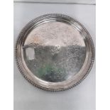 Georgian engraved silver rope edge circular salver London 1784 517 grms