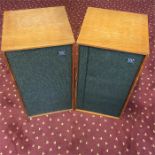 Wharfedale Linton 2 Speakers. 2 great wooden cased 2 way Speakers that measures 48cm Tall / 25.5cm
