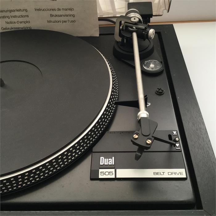 Dual 505-2 Turntable. Here we have a German made turntable from the 1980's looking to be in great - Image 2 of 2