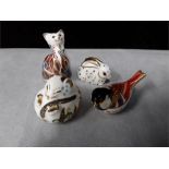 Crown Derby paperweights: Dormouse with gold stopper, small bird 2001 21 st anniversary cat gold