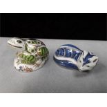 Royal Crown Derby paperweights: Toad limited edition gold stopper with an arctic fox.