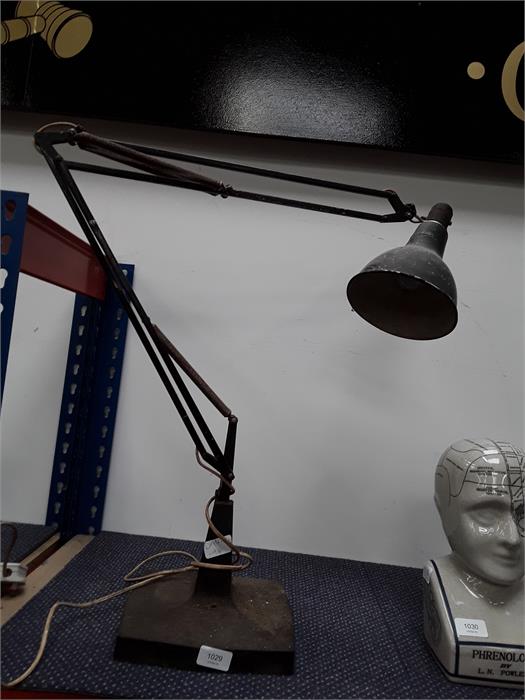 A vintage anglepoise lamp.