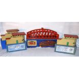 HORNBY DUBLO 3R D1 Girder Bridge and 3 x Signal Cabins. All Good to Excellent in mostly Good Boxes.