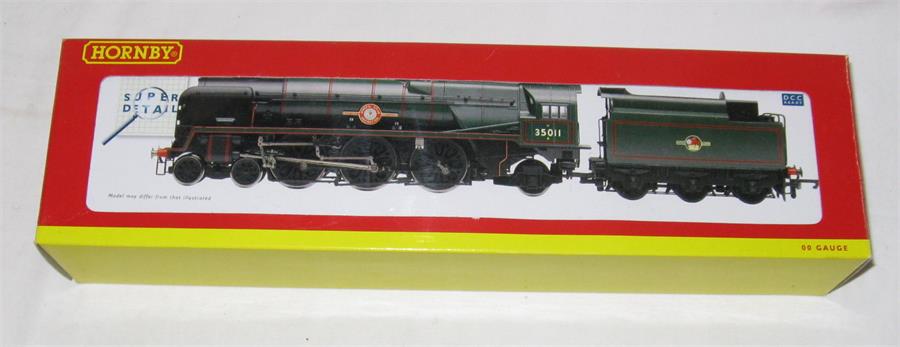 HORNBY R2466 BR Green rebuilt Merchant Navy 4-6-2 'General Steam Navigation' # 34036 - DCC ready -