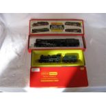 HORNBY 2 x Locomotives - R552 BR Gloss Green Britannia 4-6-2 'Oliver Cromwell' and R350 SR Gloss