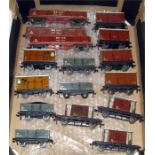 HORNBY DUBLO 3R 16 x D1 NE Goods Wagons - 3 x Brick Wagons, 2 x Horse Boxes, 4 x Open Wagons, 2 x