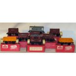 HORNBY DUBLO 8 x Goods Wagons and a Brake Van - 4310 BR(M) Brake Van - Near Mint in Excellent