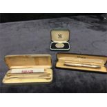 A Yard O Led pen and pencil set in 9ct gold in original box, an Onoto 9ct gold fountain pen also