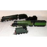 Hornby and Triang Hornby, 4 x Locomotives - R855 Class A3 4-6-2 Flying Scotsman, R53/R31 BR Olive