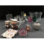 A mixed lot of glassware including 8 Babycham glasses.