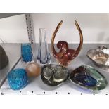 A collection of glass items to include Whitefriars vase, free form small glass etc(af).
