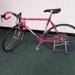 A vintage Pete Matthews road bike. 16 speed with clipless pedals. In good condition.