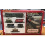 Hornby Electric Train Set R169 Freightmaster consisting of Diesel Electric Locomotive D5572 together